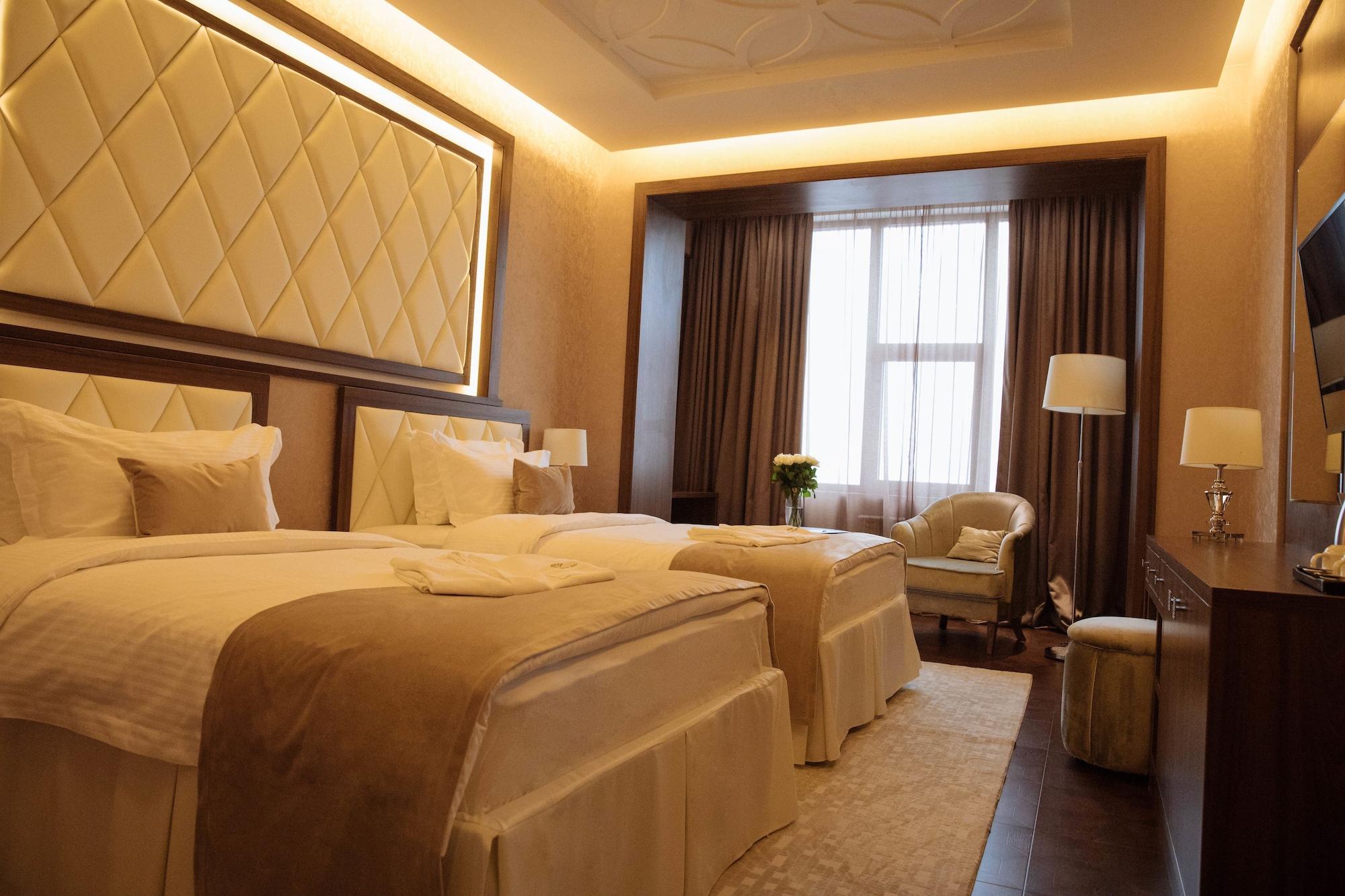 Garden Park Inn Алма Ата Екстериор снимка